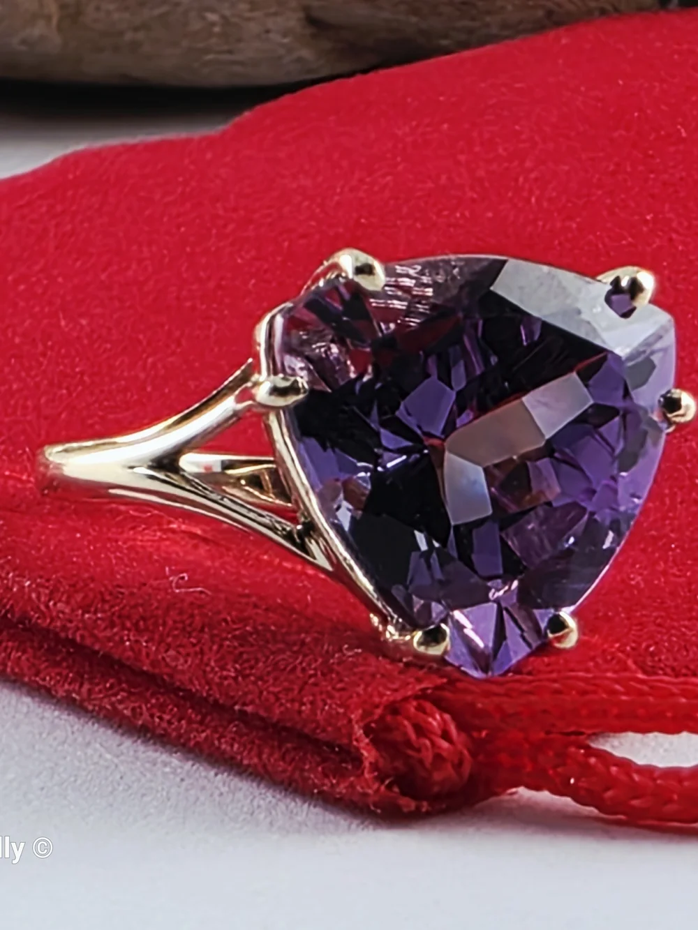 10K Yellow Gold Amethyst Cocktail Ring Size 6, Solid Gold! 👌🎁